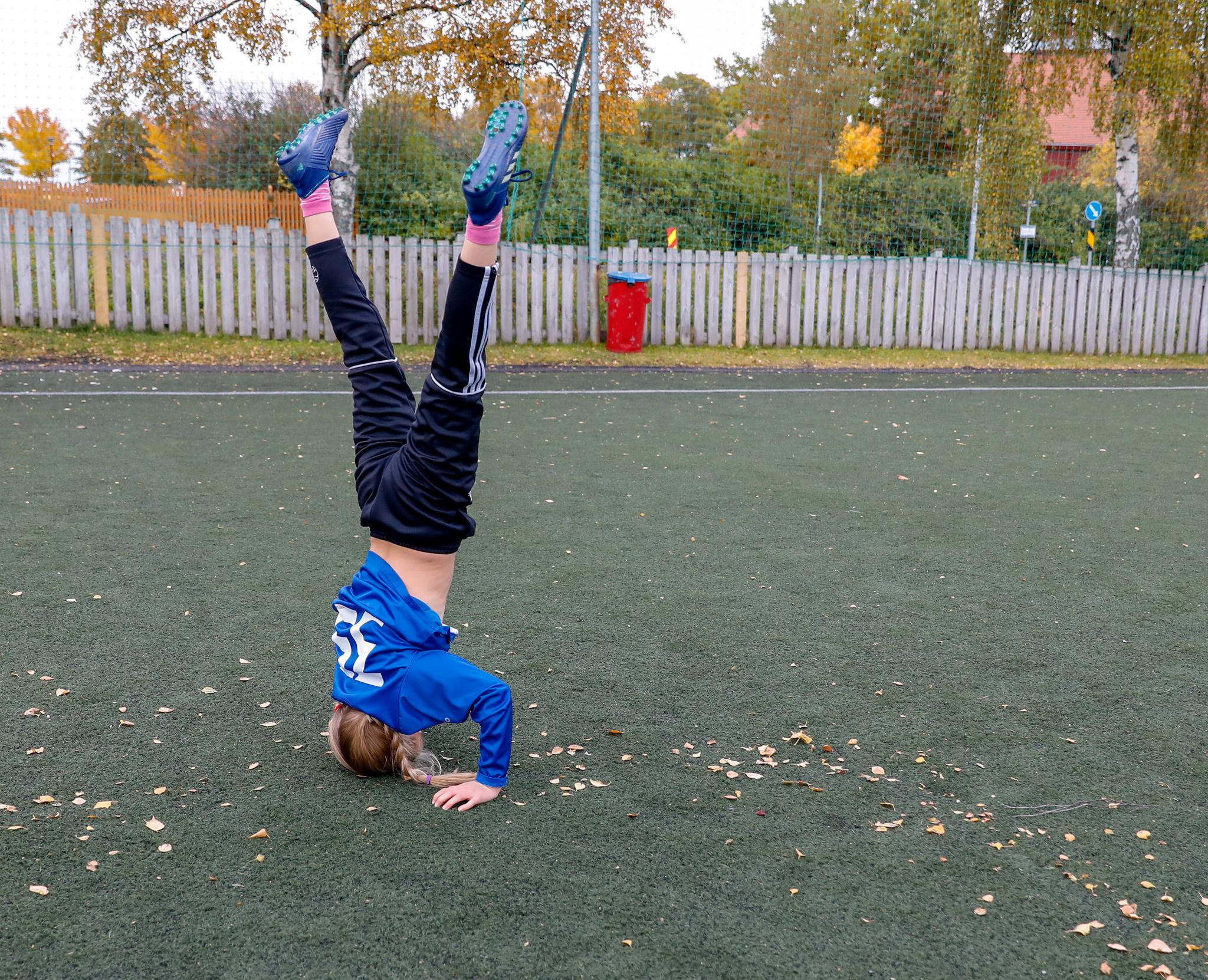 Idrettens økende omfang reflekterer samfunnets gjennomorganisering av barns fritid og tidlig innsats, skriver to forskere ved Norges idrettshøgskole.