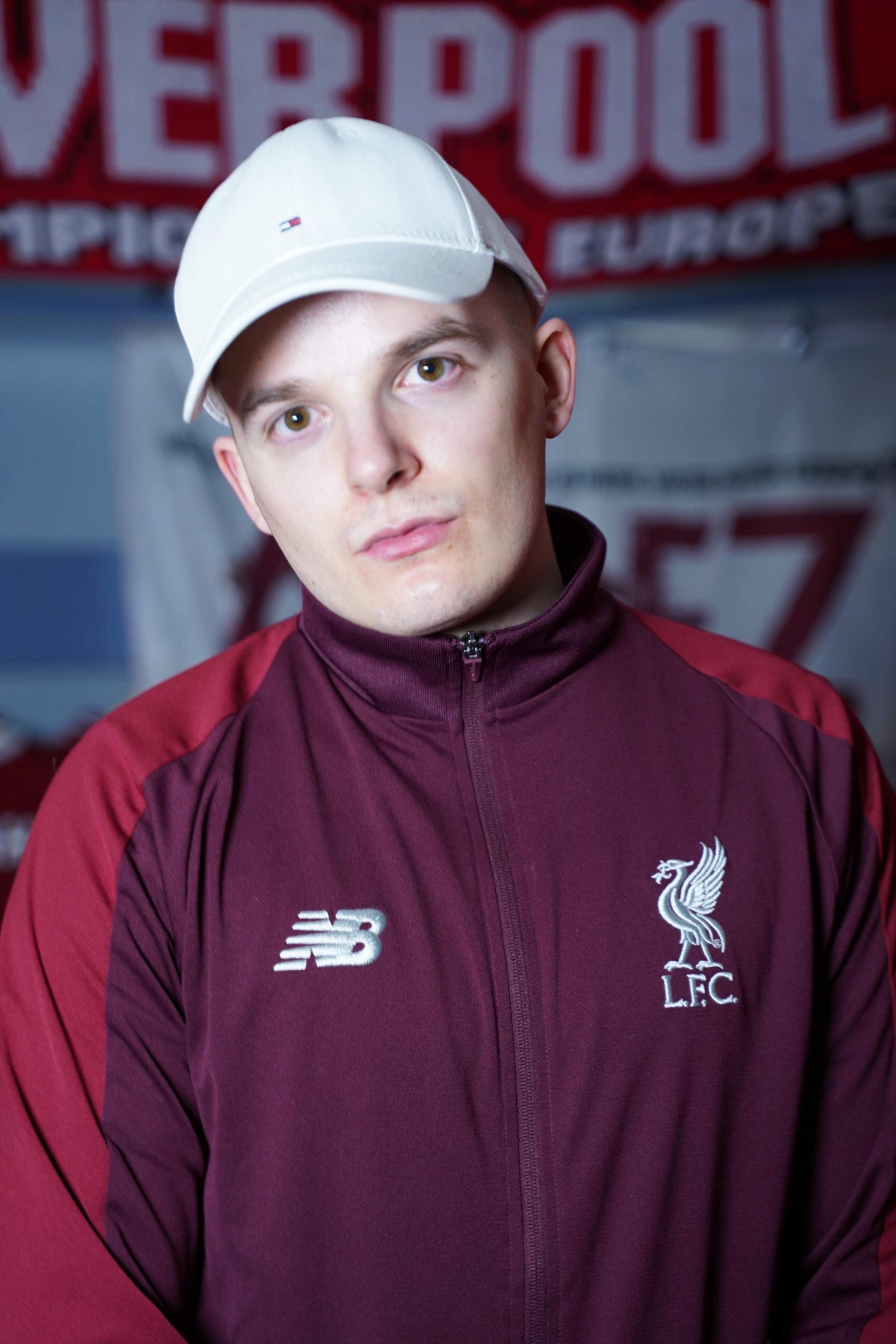 Ulrik Kierulf Haugland har vært Liverpool-supporter «hele livet». 