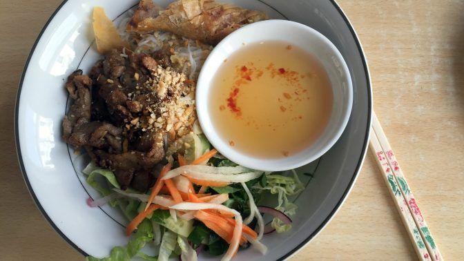 På Saigon Nam Nam serveres det autentisk vietnamesisk mat. 