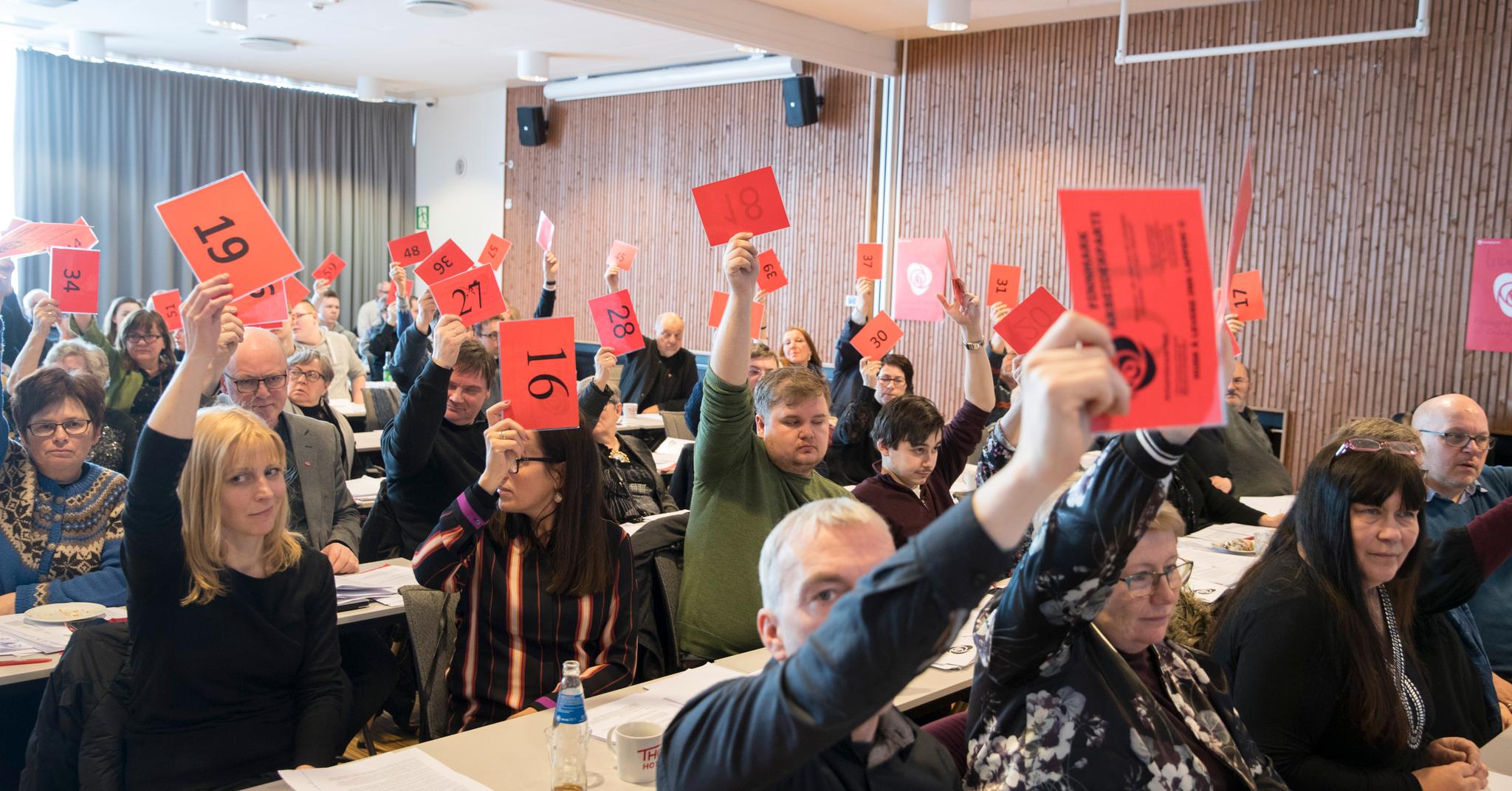Årsmøtet i Finnmark Ap stemte nei til sammenslåingen med Troms, i likhet med 87 prosent av innbyggerne i Finnmark.