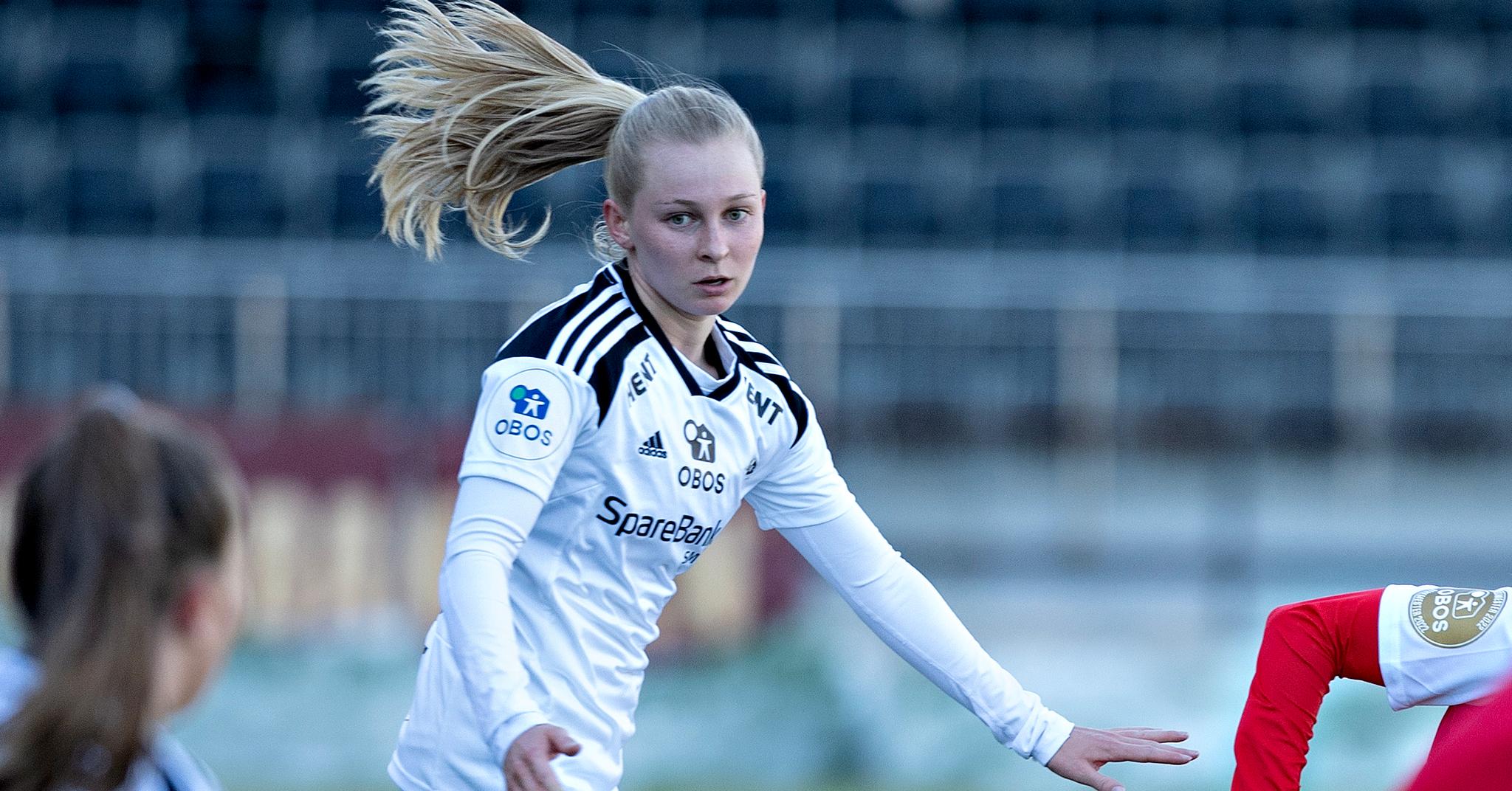 Emilie Joramo mener muligheten for seriegull aldri har vært større for Rosenborg kvinner. 