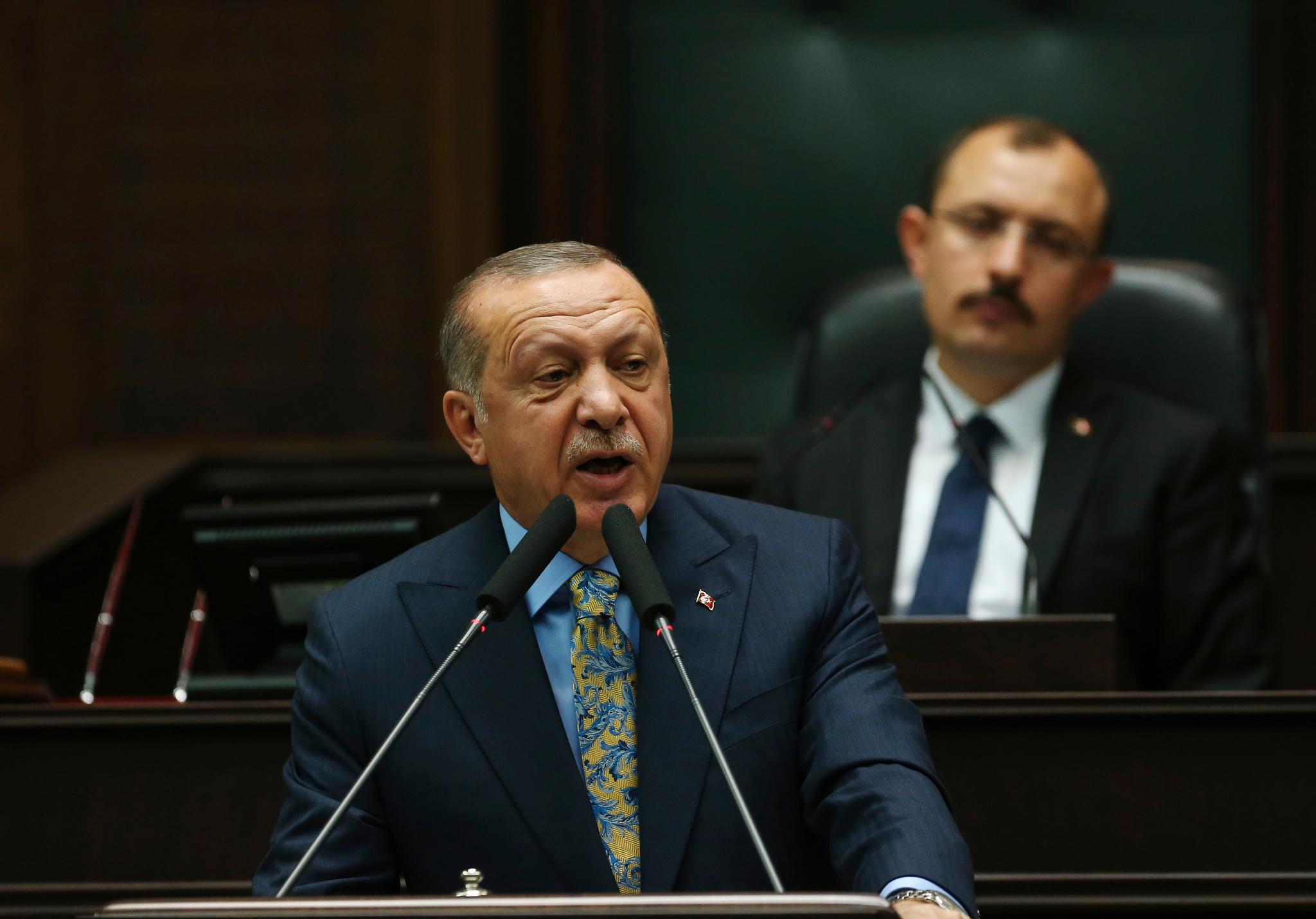  Recep Tayyip Erdogan under talen i parlamentet i dag. 