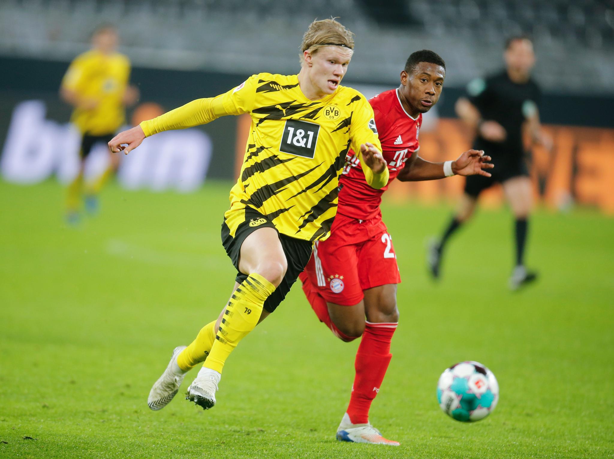 KAMP LØRDAG: Erling Braut Haaland (t.v) og Dortmund møter Hertha Berlin lørdag kveld.