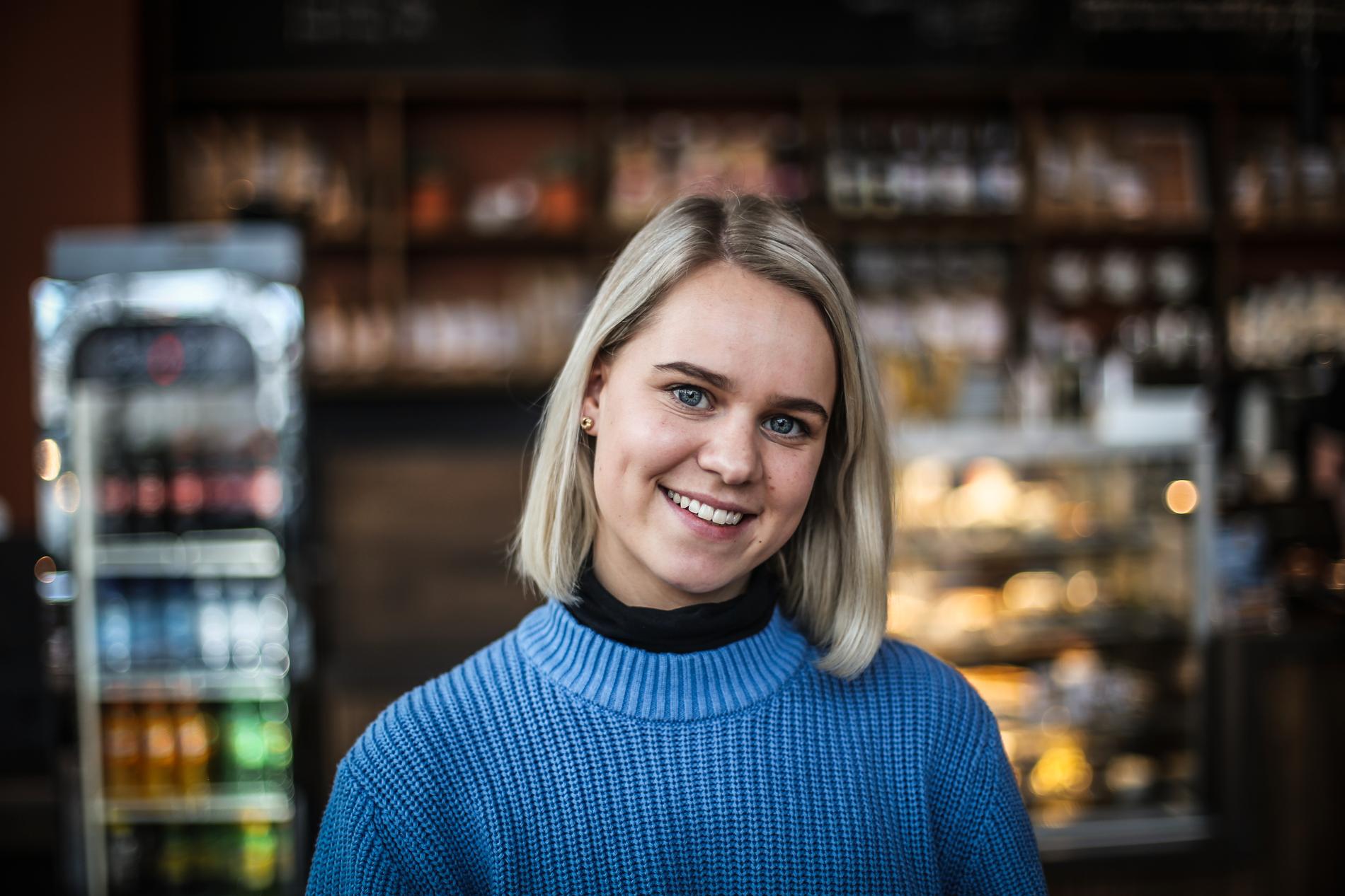 Hanne Urdal (22) i Kaffebaren på Q42.