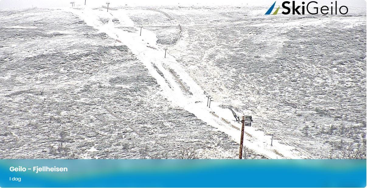 Webkameraene på Geilo viser at det allerede er vinterlig i skibakken.
