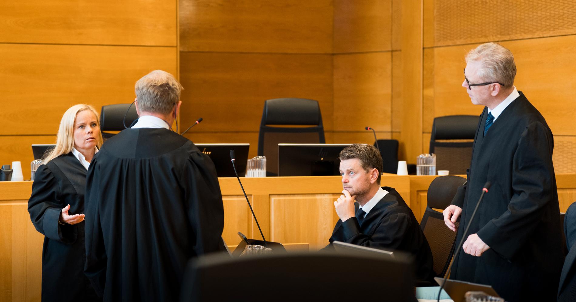 Voldtektsdømt 17-åring møtte ikke i retten: Skal være i Syria