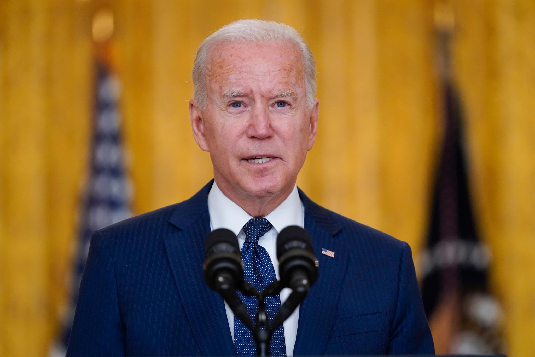 Torsdag lovet USAs president Joe Biden hevn for terrorangrepet på flyplassen i Kabul. 