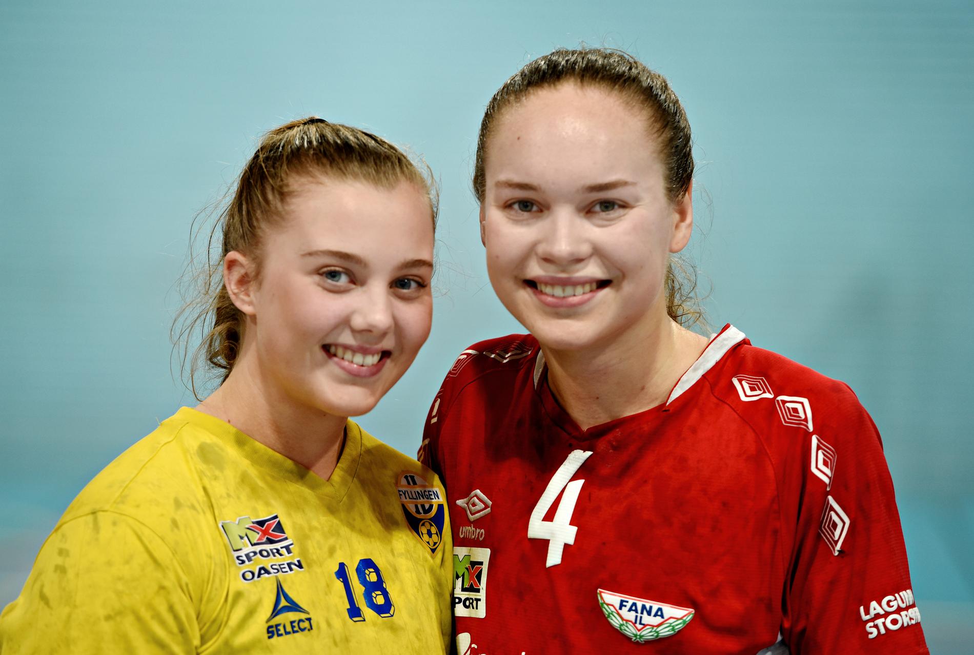 VENNINNER: Thea Stankiewicz (t. høyre) har vært en viktig brikke for Fana denne sesongen. Her med venninnen og Fyllingen-spiller Christine Karlsen Alvær, som er datter av Tertnes sin assistenttrener Jarle Alvær. 
