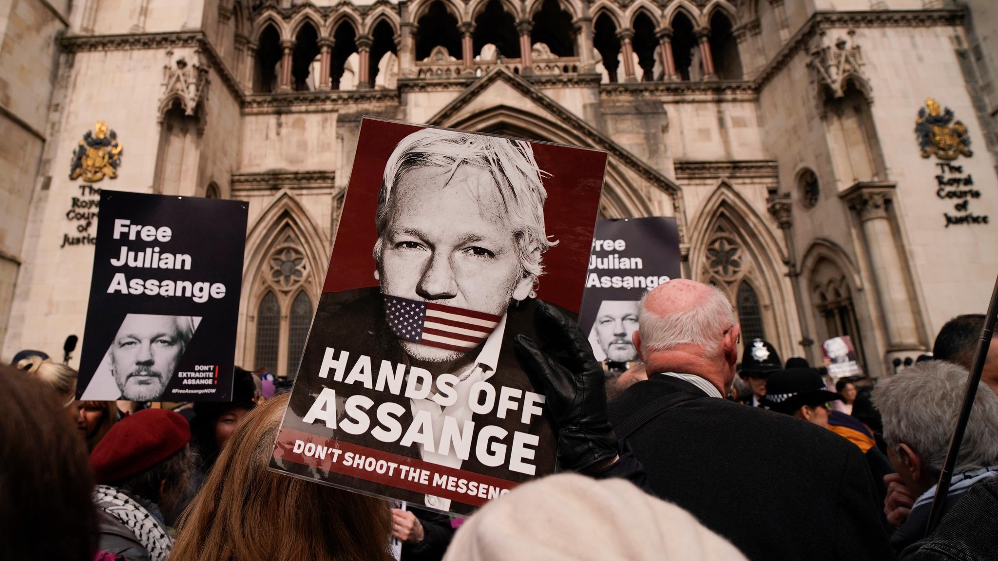 Julian Assange kan få ny mulighet. Men dommerne har satt noen helt spesielle vilkår.