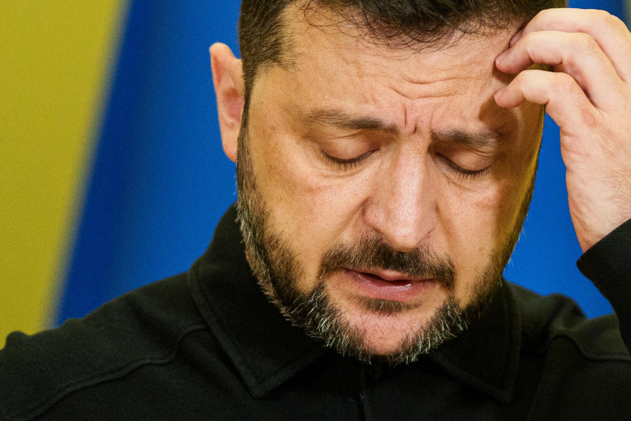 Zelenskyj: Minst tre drept i russiske angrep mot Ukraina