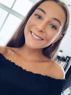 Karoline Brastad Hansen (21)