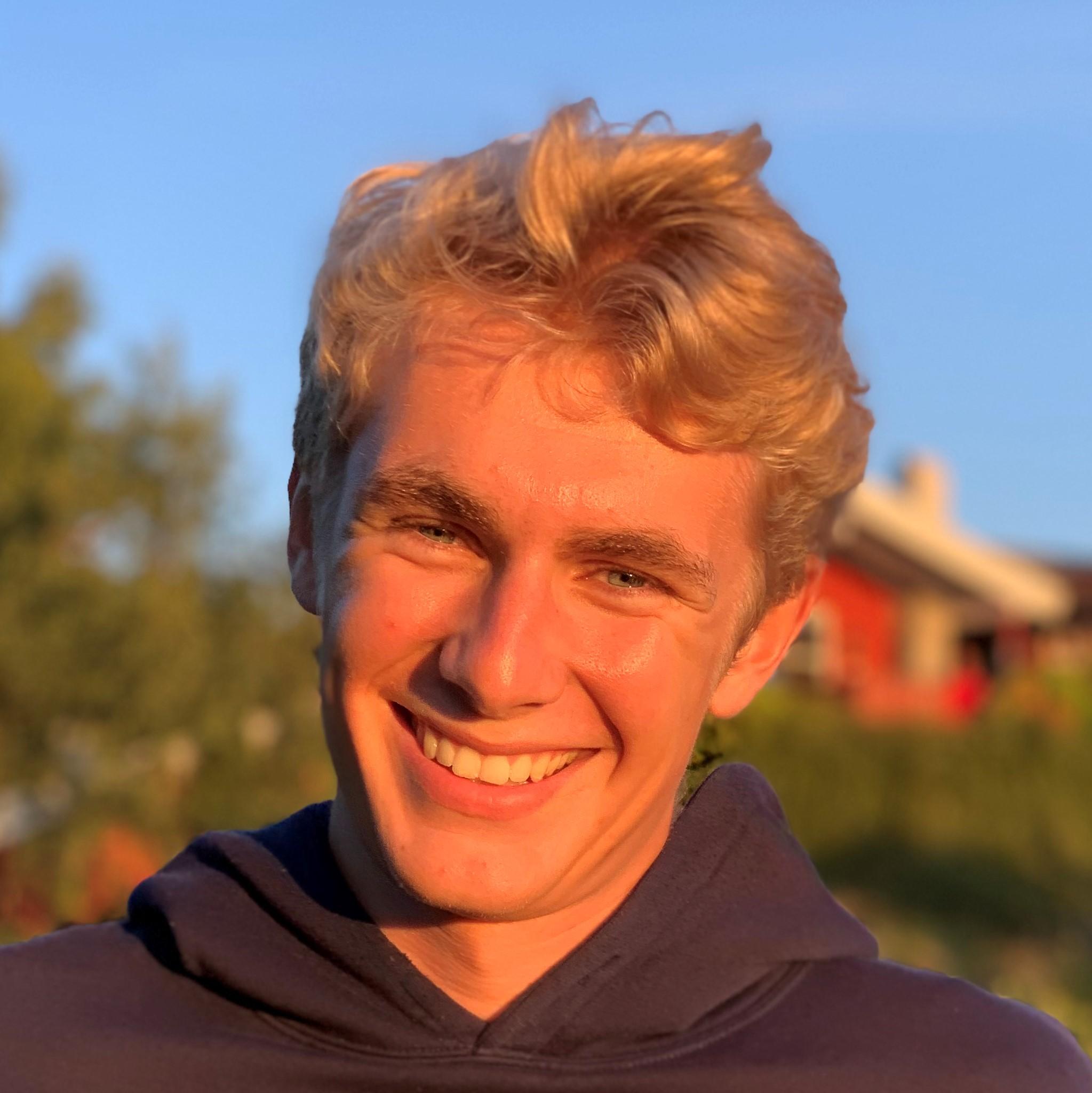 Nicolai Østeby (17) 