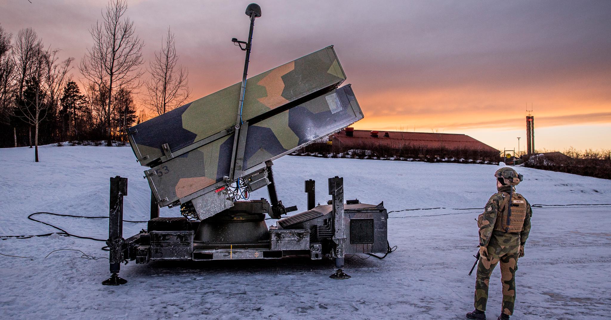 Nasams står for Norwegian Advanced Surface to Air Missile System og er utviklet av Kongsberg Gruppen. Her ble en enhet utplassert på Huseby i Oslo i forbindelse med øvelsen Joint Viking 7. mars i år.