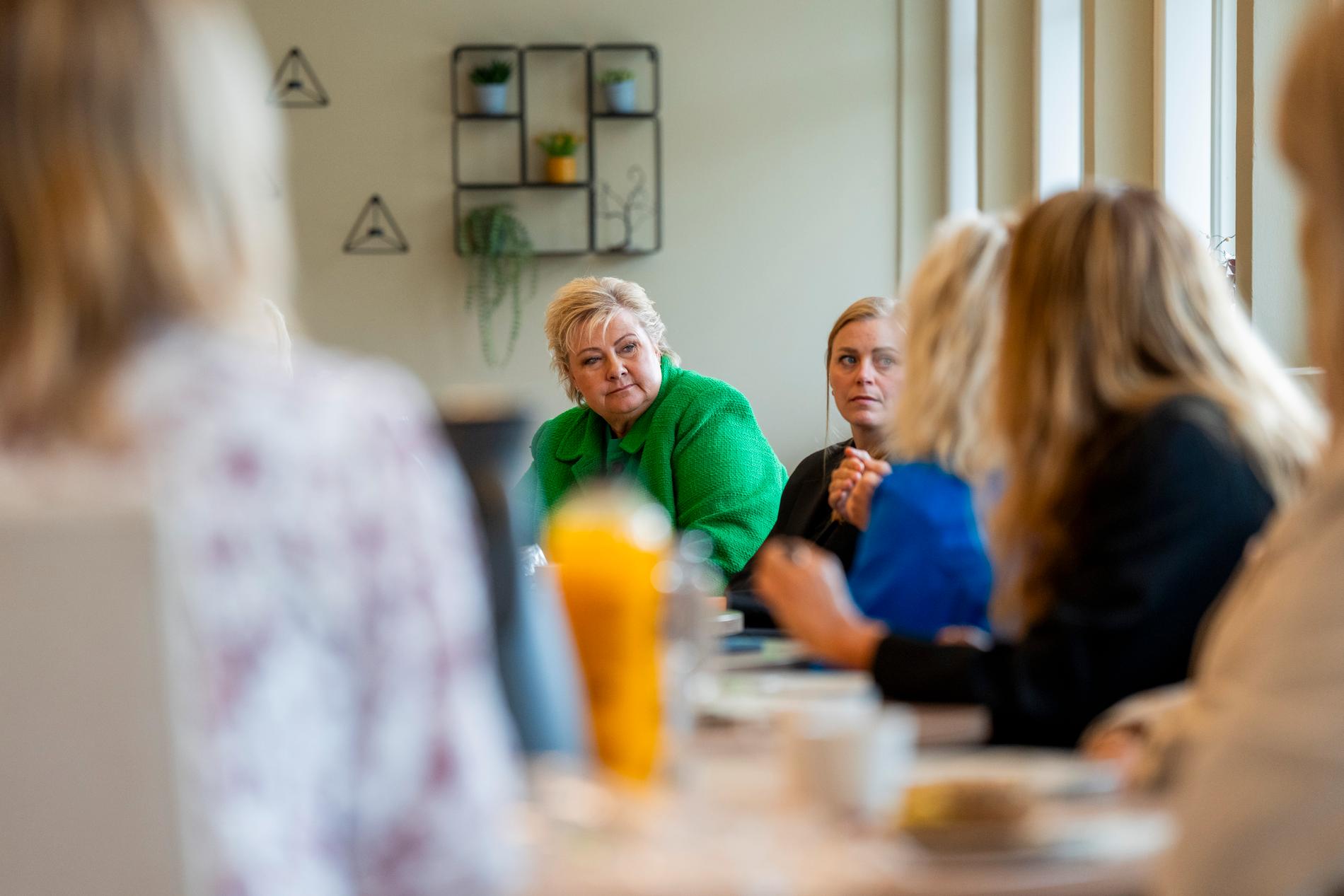 Lytt til grasrota, Høyre