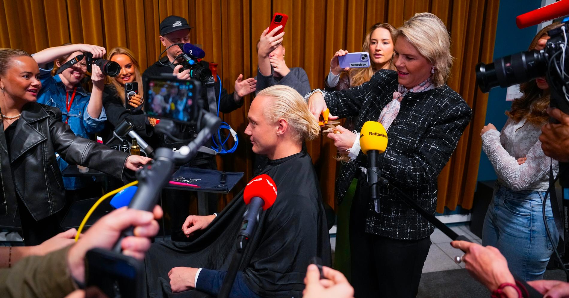 Listhaug klipte av hestehalen til Velle: – En befrielse