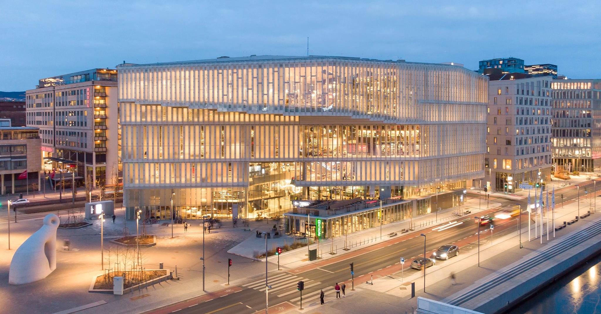 Vinneren av Oslo bys arkitekturpris er Oslos nye hovedbibliotek, Deichman Bjørvika. 