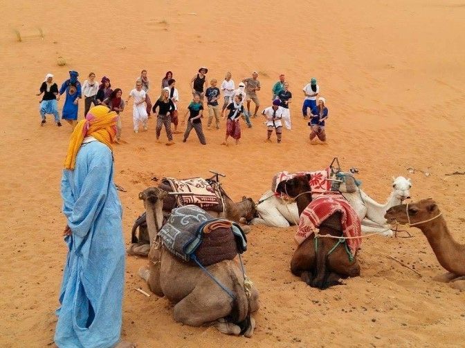 Reisen går fra vått til tørt, her på camping i Sahara. Foto: Privat Reisen går fra vått til tørt, her på camping i Sahara. Foto: Privat