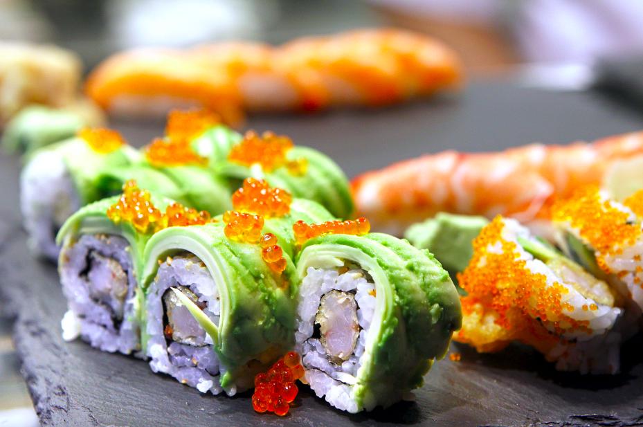 Under 100ugå kan du spise sushi på Sabi for en hundrelapp.
