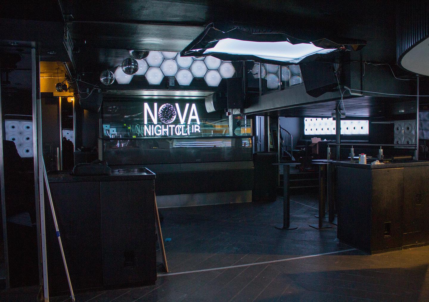 Klokka 01.40 natt til søndag 26. mai stengte politiet nattklubben Nova i Stavanger. 