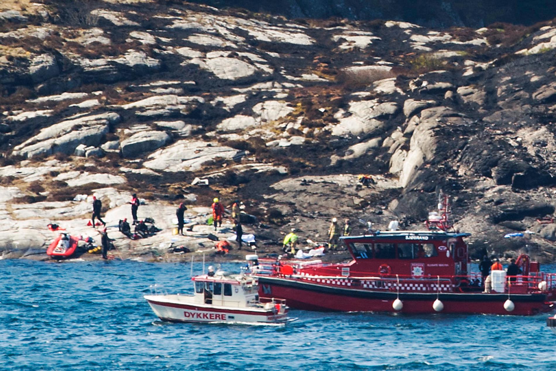 ULYKKESSTEDET: 13 personer omkom da et helikopter styrtet ved Turøy 29. april i fjor.
