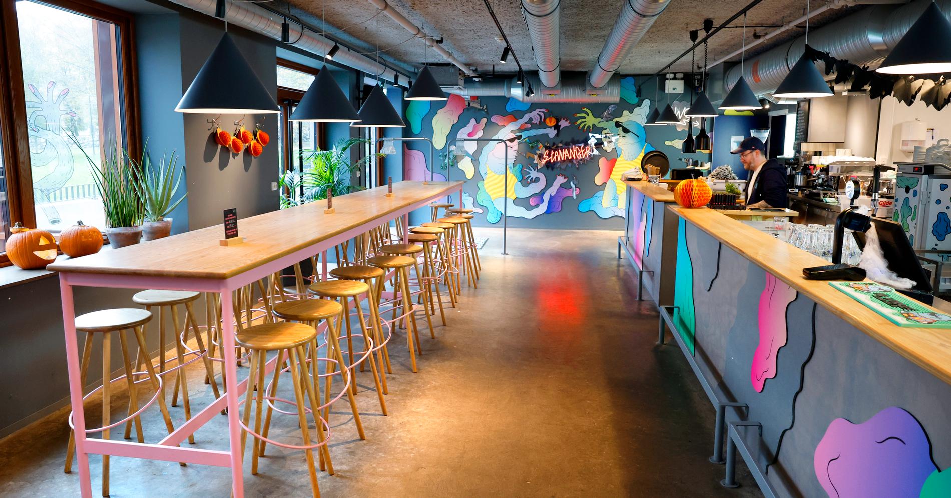 Akkurat den typen lokal pub en ølhund leter etter når man er på ferie