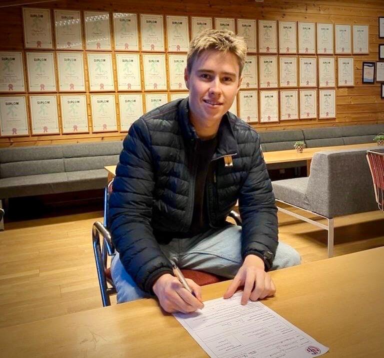 Benjamin Brekke Munkvold har signert for Randaberg. 