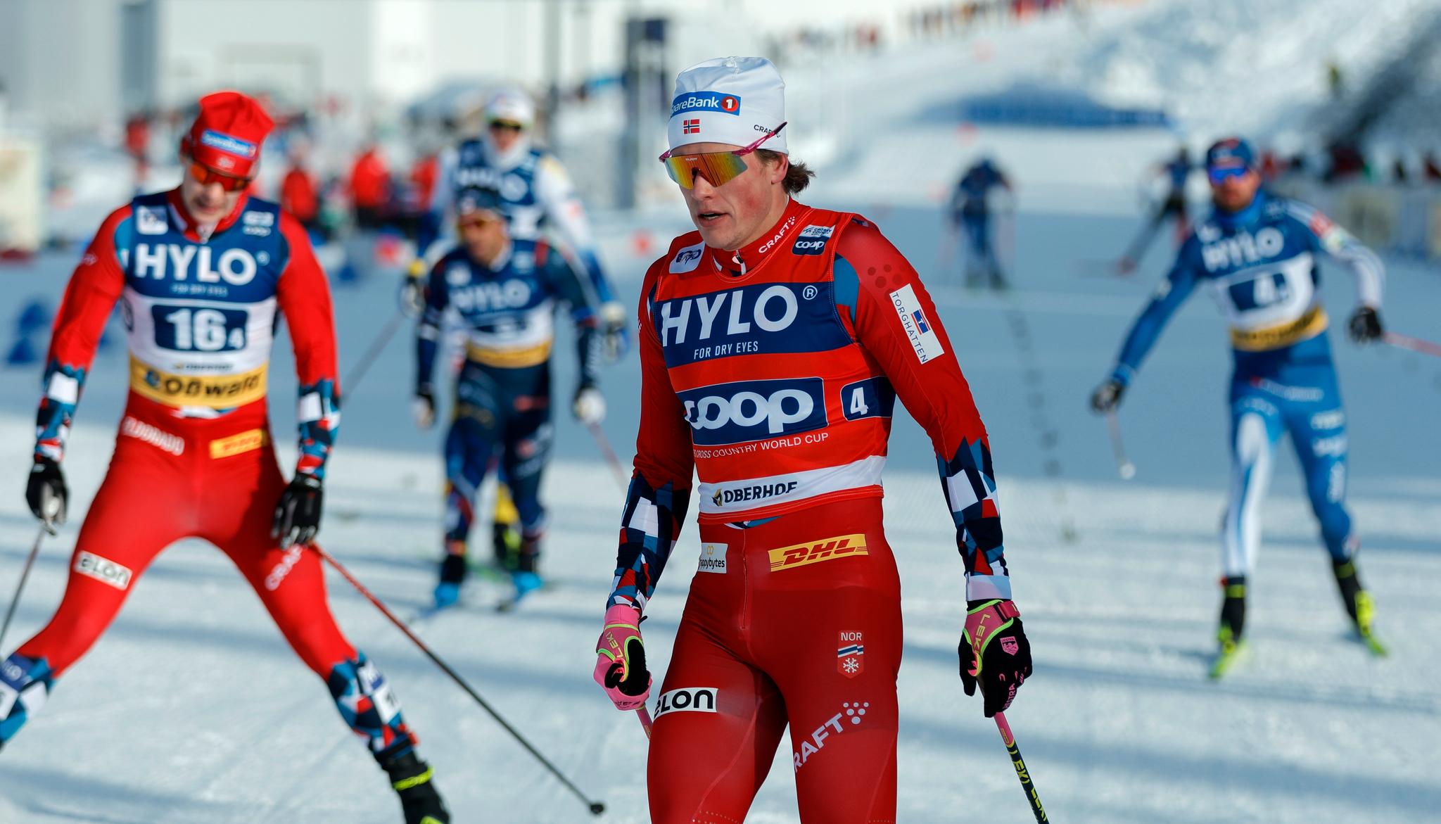 Johannes Høsflot Klæbo etter en stafett i Oberhof sist vinter. 