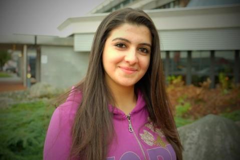 Maram Khal (25) er fra Syria. For tiden bor hun sammen med moren på Forus.