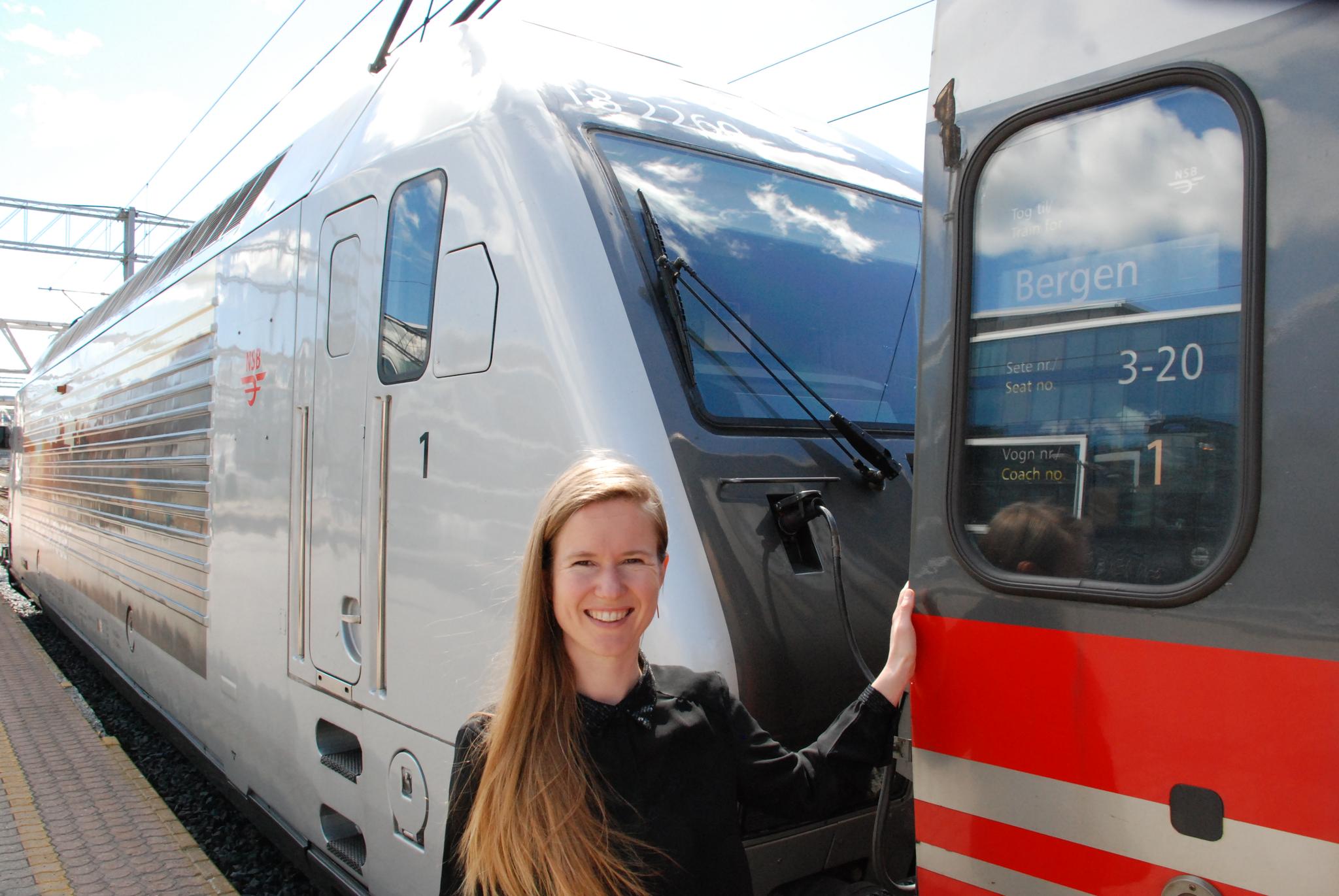 Kristin Hildre Rørvik og Aktivist-halvtimen ønsker fortgang i forbedringen av det norske togtilbudet.