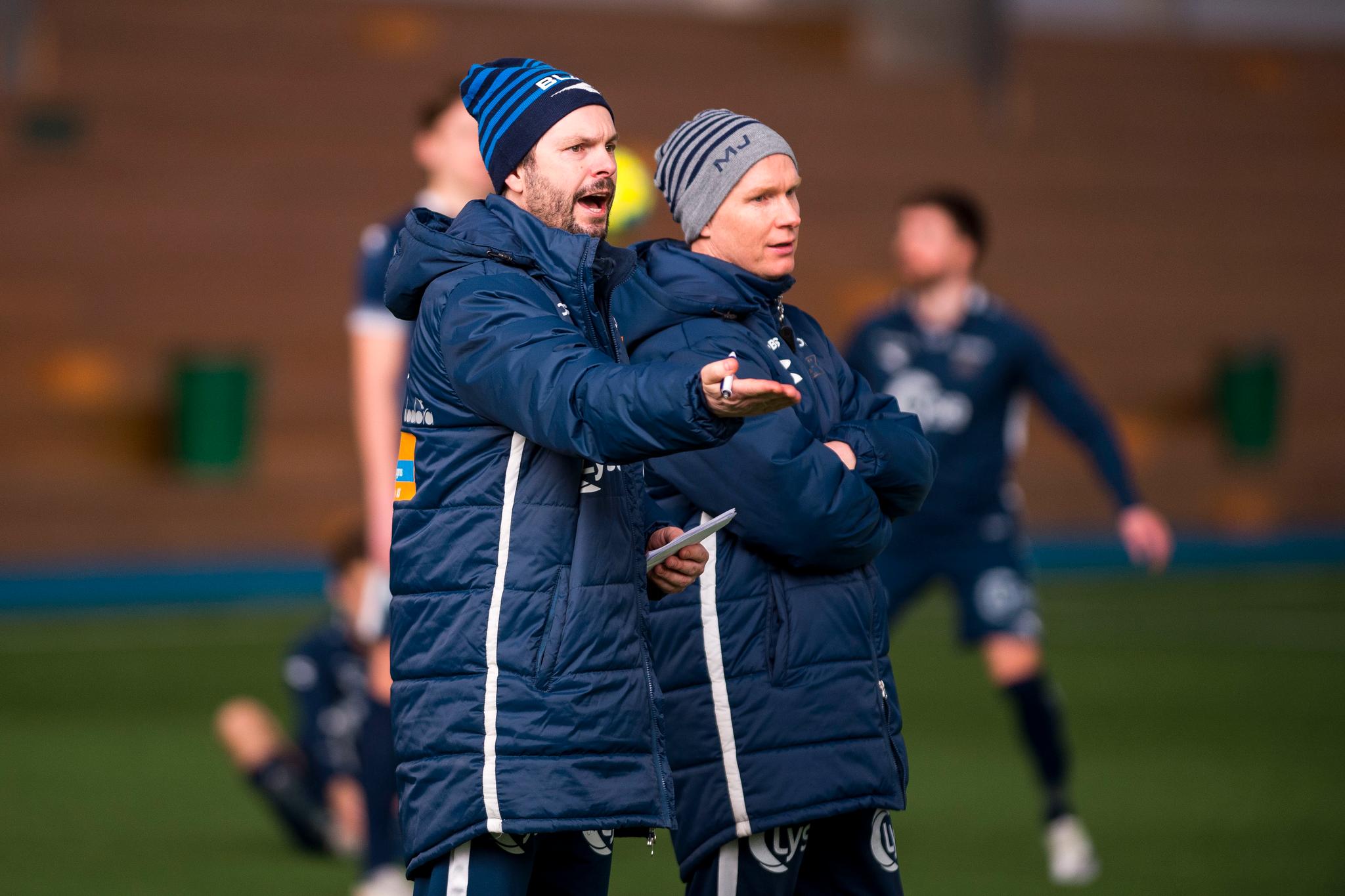 Viking-trenerne Bjarte Lunde Aarsheim og Morten Jensen er klare for sin debut når Åsane kommer til SR-Bank Arena lørdag.