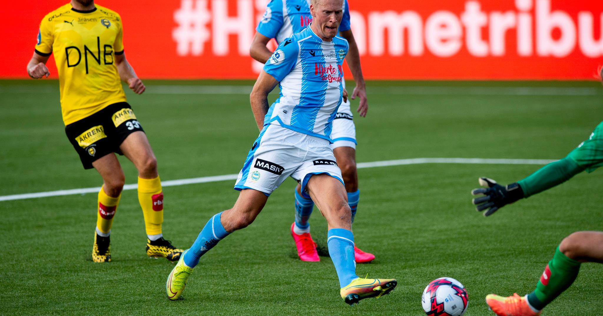 Kent Håvard Eriksen satte inn 1–0 for Sandnes Ulf. 