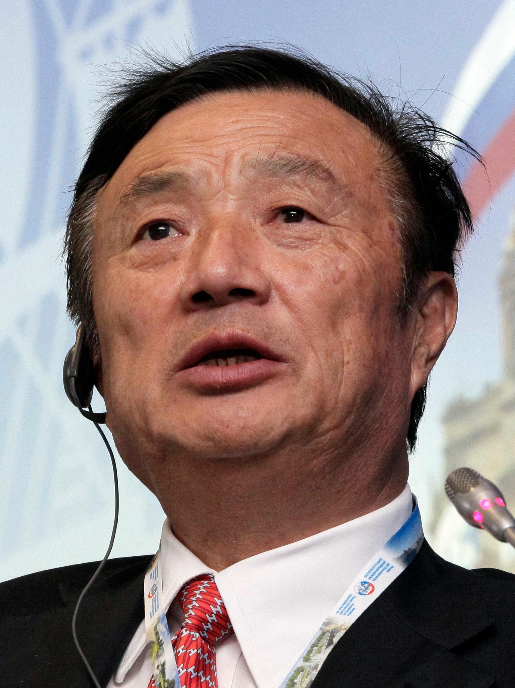 Huawei-grunnlegger Ren Zhengfei avfeier at USA kan ødelegge mobilgiganten.