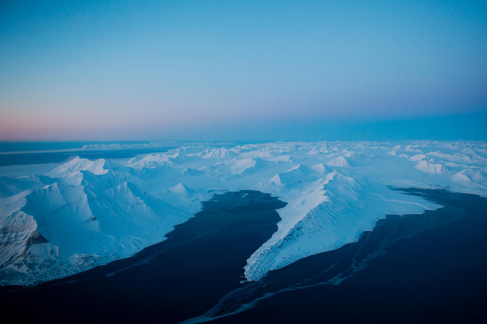 Isfjorden sett fra luften.