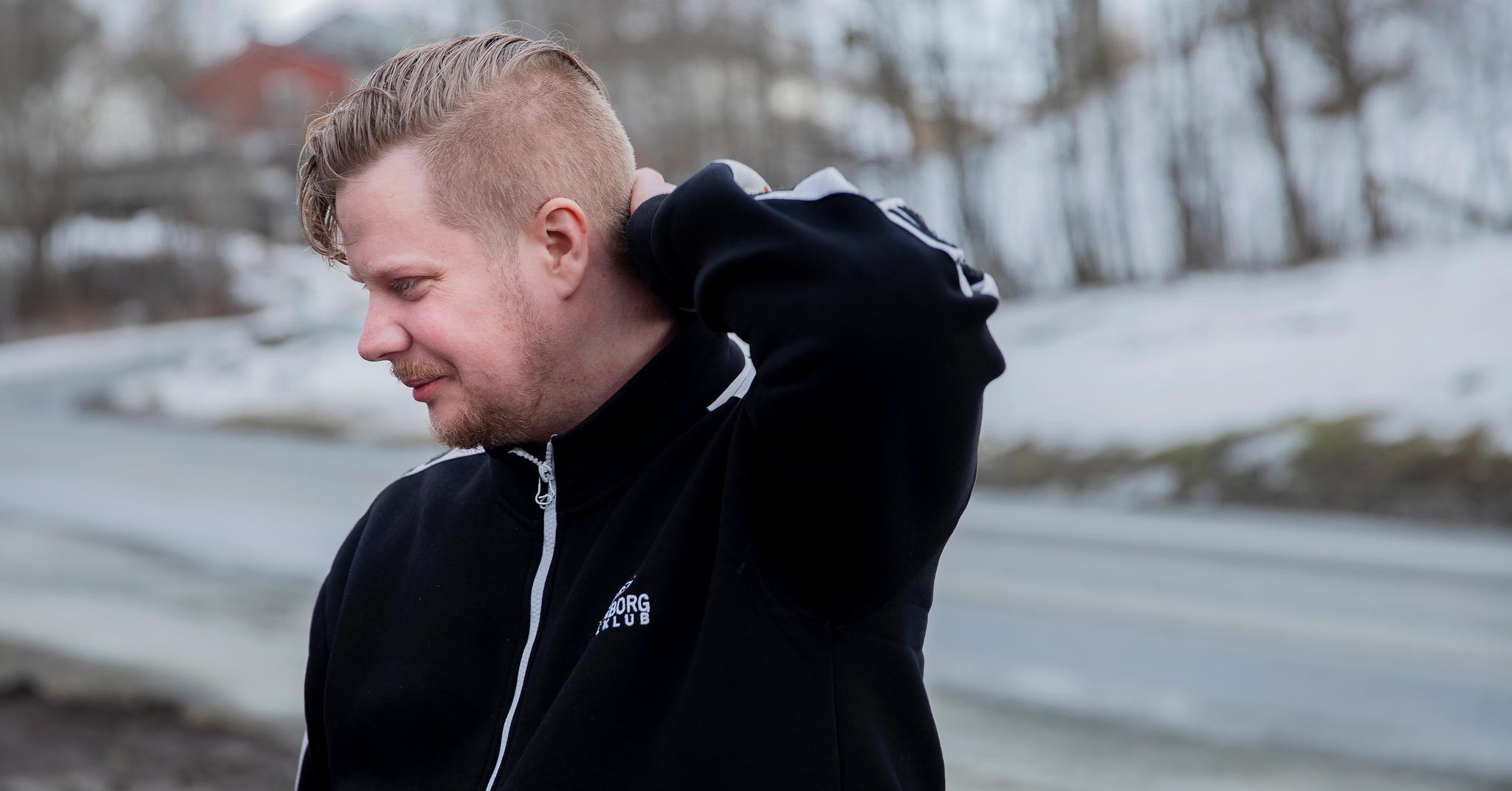 Vegard Kjelsberg (35) er blant dem som har sluttet å røyke ved hjelp av snus og egenmotivasjon.