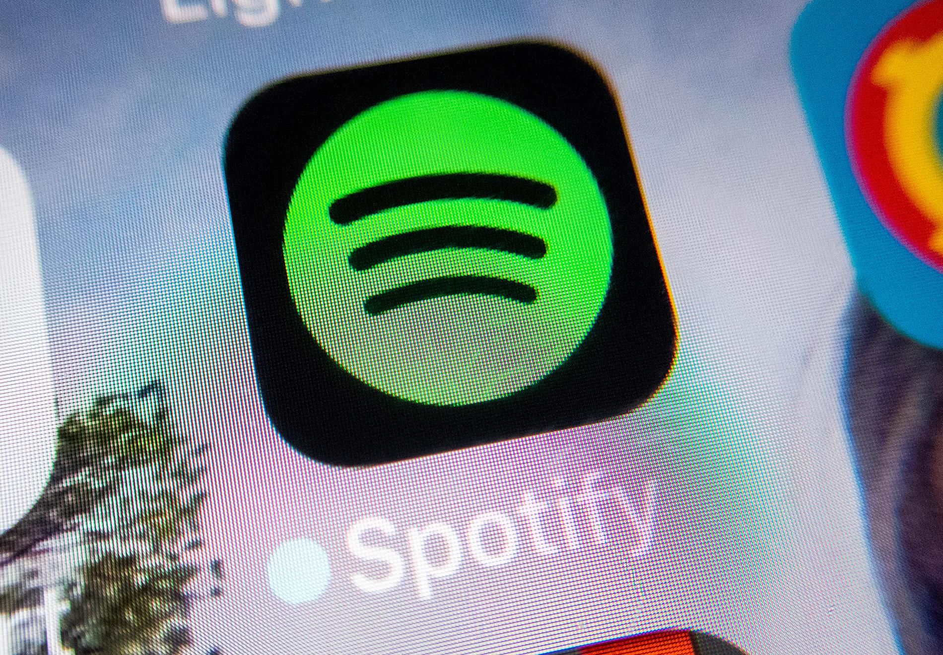Spotify gjør det mulig å like og lagre så mange sanger og album som du vil til ditt musikkbibliotek