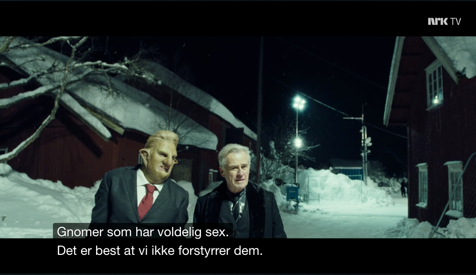 Scener med grov voldtekt av en mann har gått gjennom kvalitetssjekken hos NRK. Hvorfor har ingen tilsynelatende reagert? spør innleggsforfatterne. 