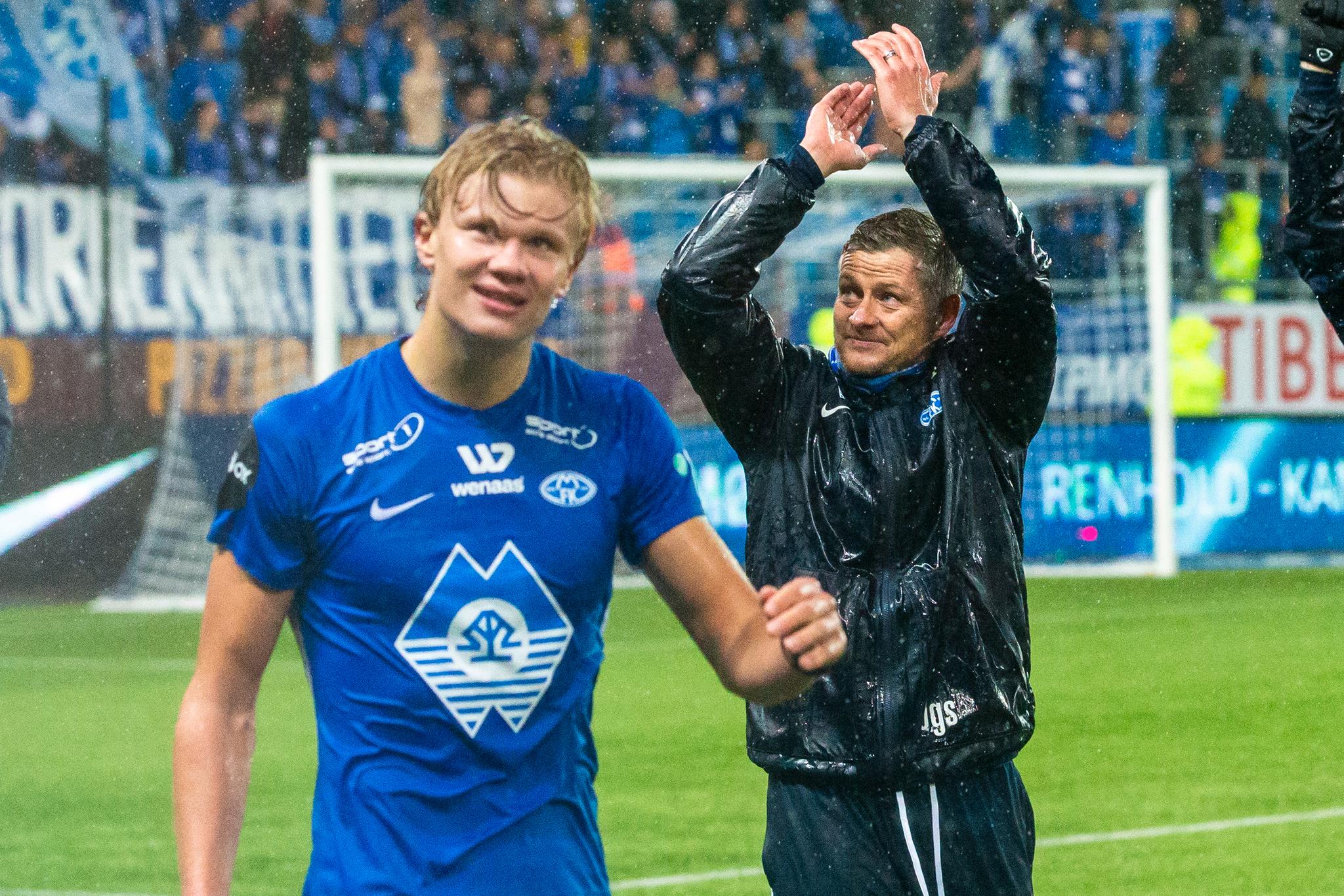 TO SPISSKANONER: Erling Braut Haaland ble trent av Ole Gunnar Solskjær i Molde i sistnevntes andre periode i klubben. Her jubler de over en 1–0-seier over Rosenborg i 2018.