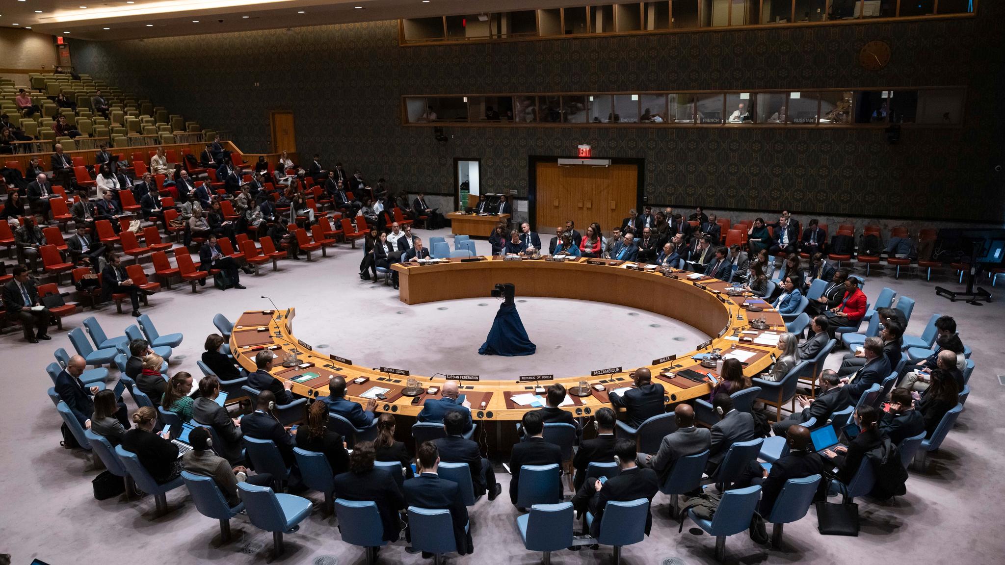 FNs sikkerhetsråd krever umiddelbar våpenhvile på Gazastripen