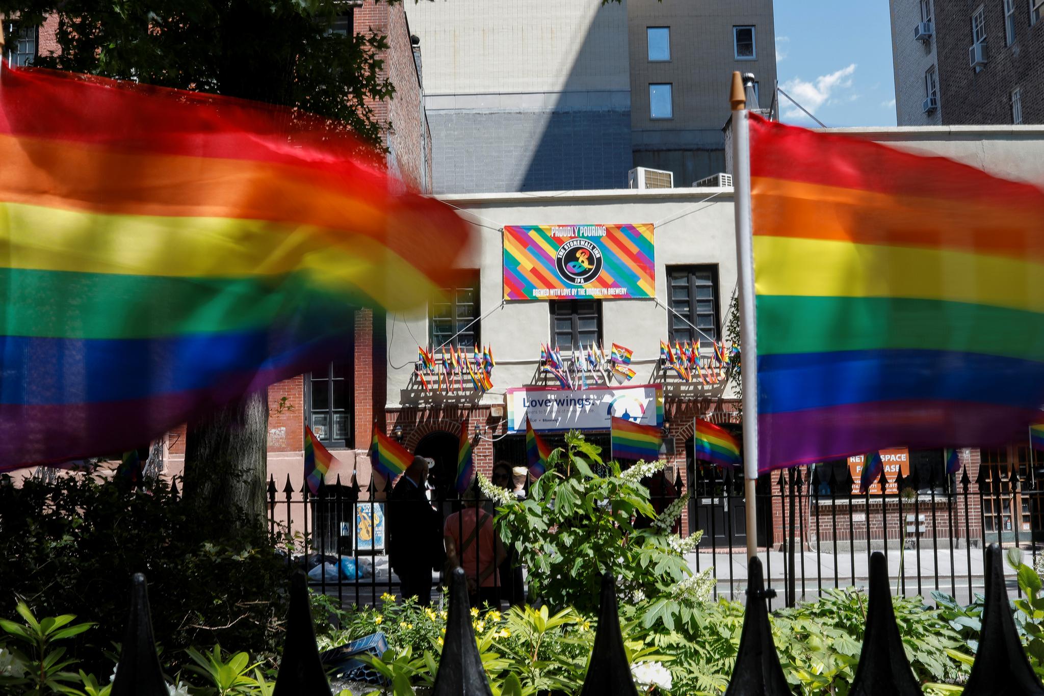 Det er 50 år siden Stonewall-opprøret i New York. Opprøret i New York-baren markerte startskuddet for den moderne homobevegelsen.