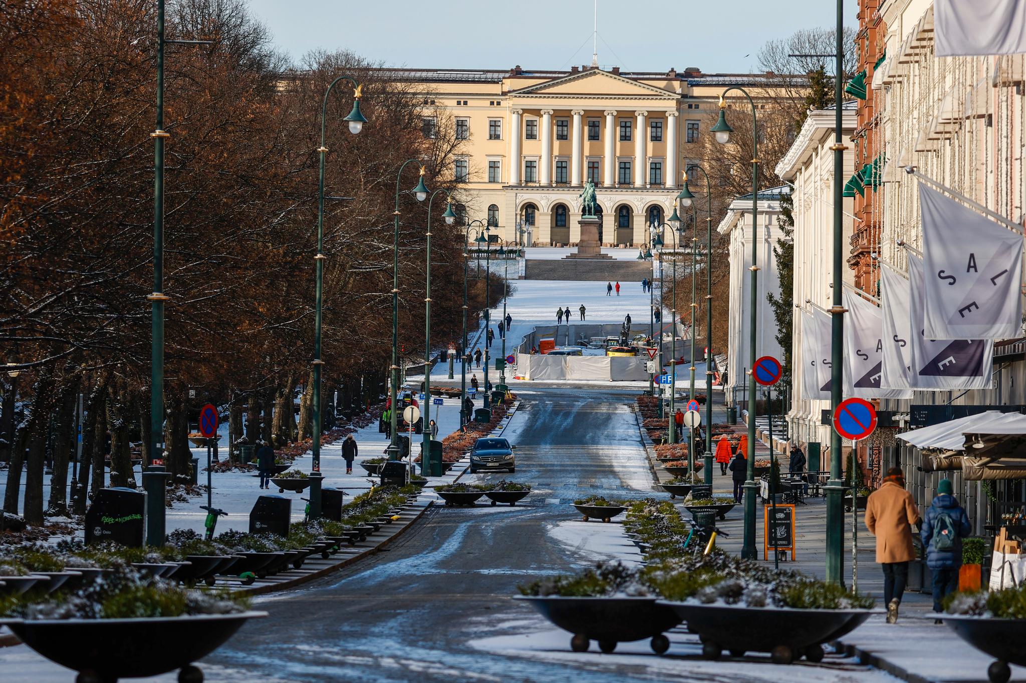Oslo har hatt en sosial nedstenging siden november. Tirsdag blir det klart hvordan tiltakene blir videre.
