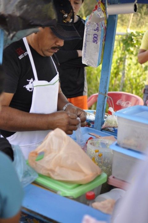 Spis masse gatemat på tur, men bruk luktesansen for å unngå å bli syk. Her fra Tulum i Mexico.