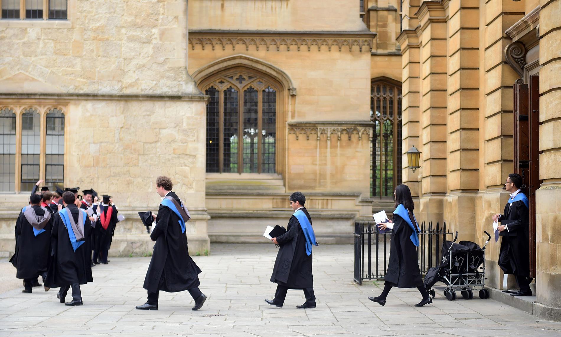 ANERKJENT: Oxford blir regnet som et av verdens beste universitet. I fjor kom prestisjeuniversitetet i England på en femteplass i rangeringen til The Center for World University Rankings (CWUR).