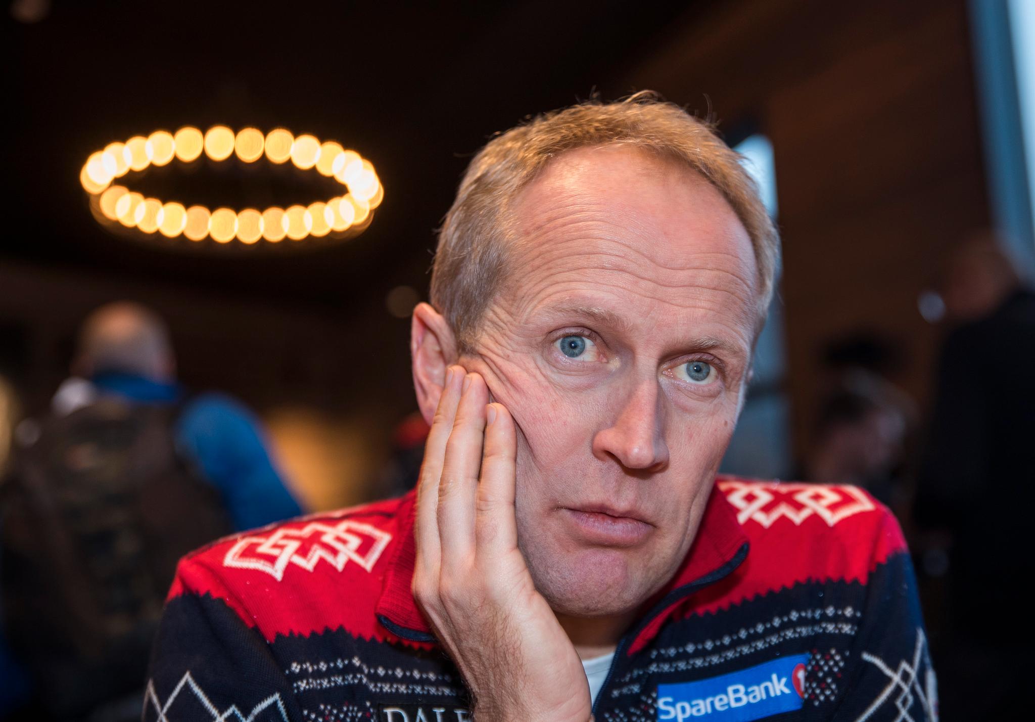 Espen Bjervig er sjefen for norsk langrenn og innrømmer at det kan komme til å gå relativt hardt for seg når det skal kuttes 20 millioner kommende sesong. 