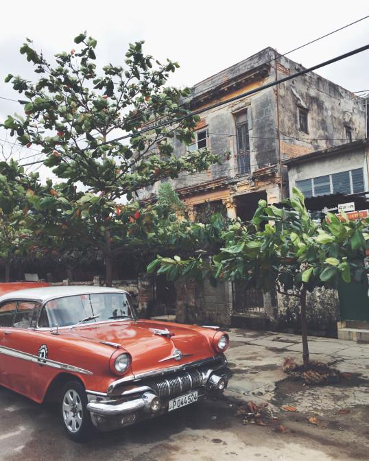 Gamle amerikanske biler er en viktig del av Cuba. Foto: Privat. Gamle amerikanske biler er en viktig del av Cuba. Foto: Privat.