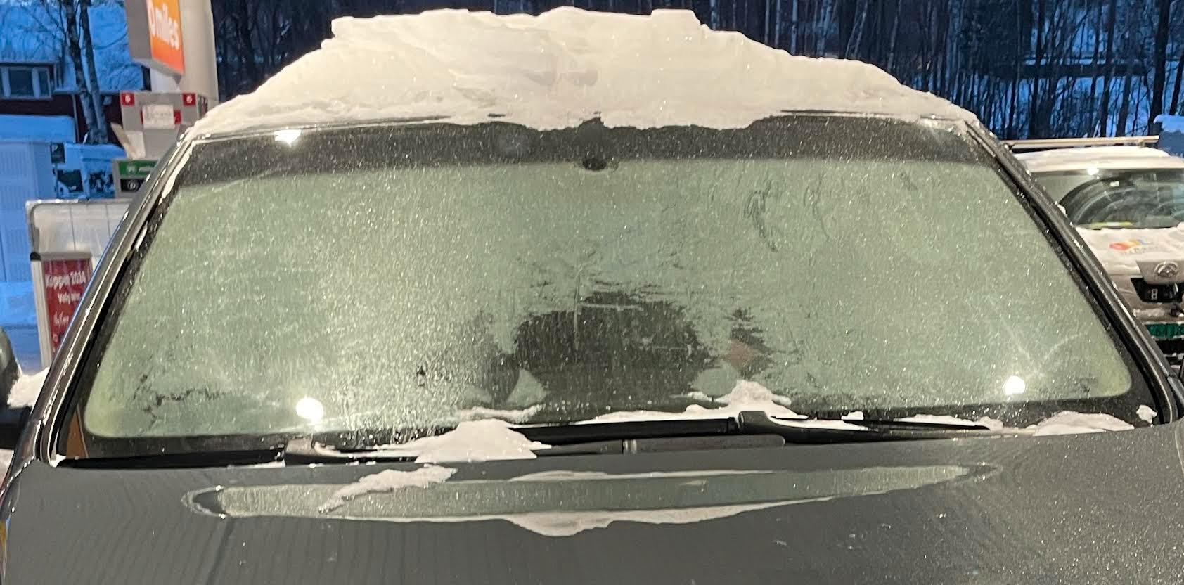 Oslo and Sandvika drivers lose licenses for icy windscreens