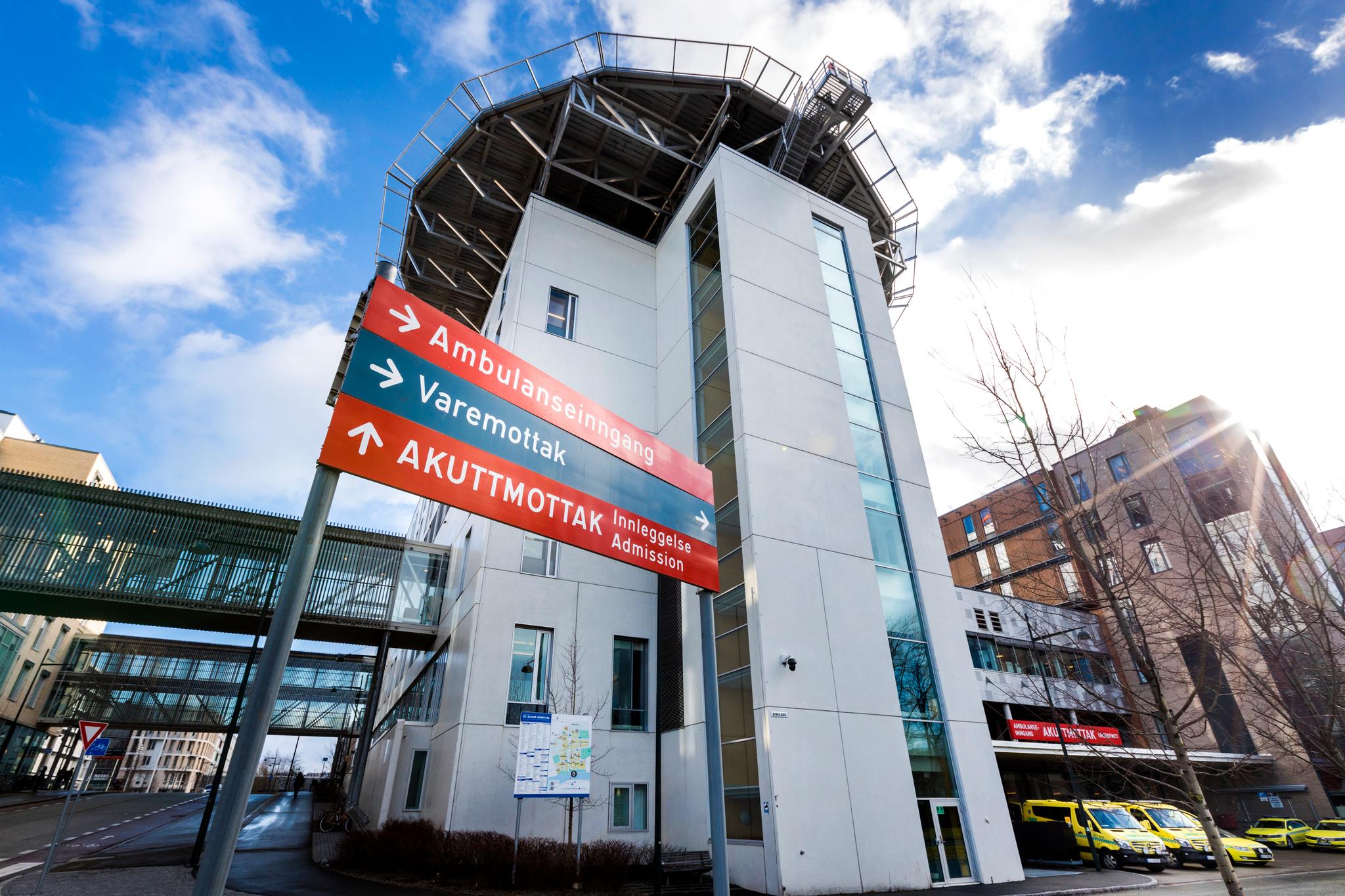 Innføringen av Helseplattformen på St. Olavs hospital har ført til kaos på det som er landets fjerde største sykehus. 