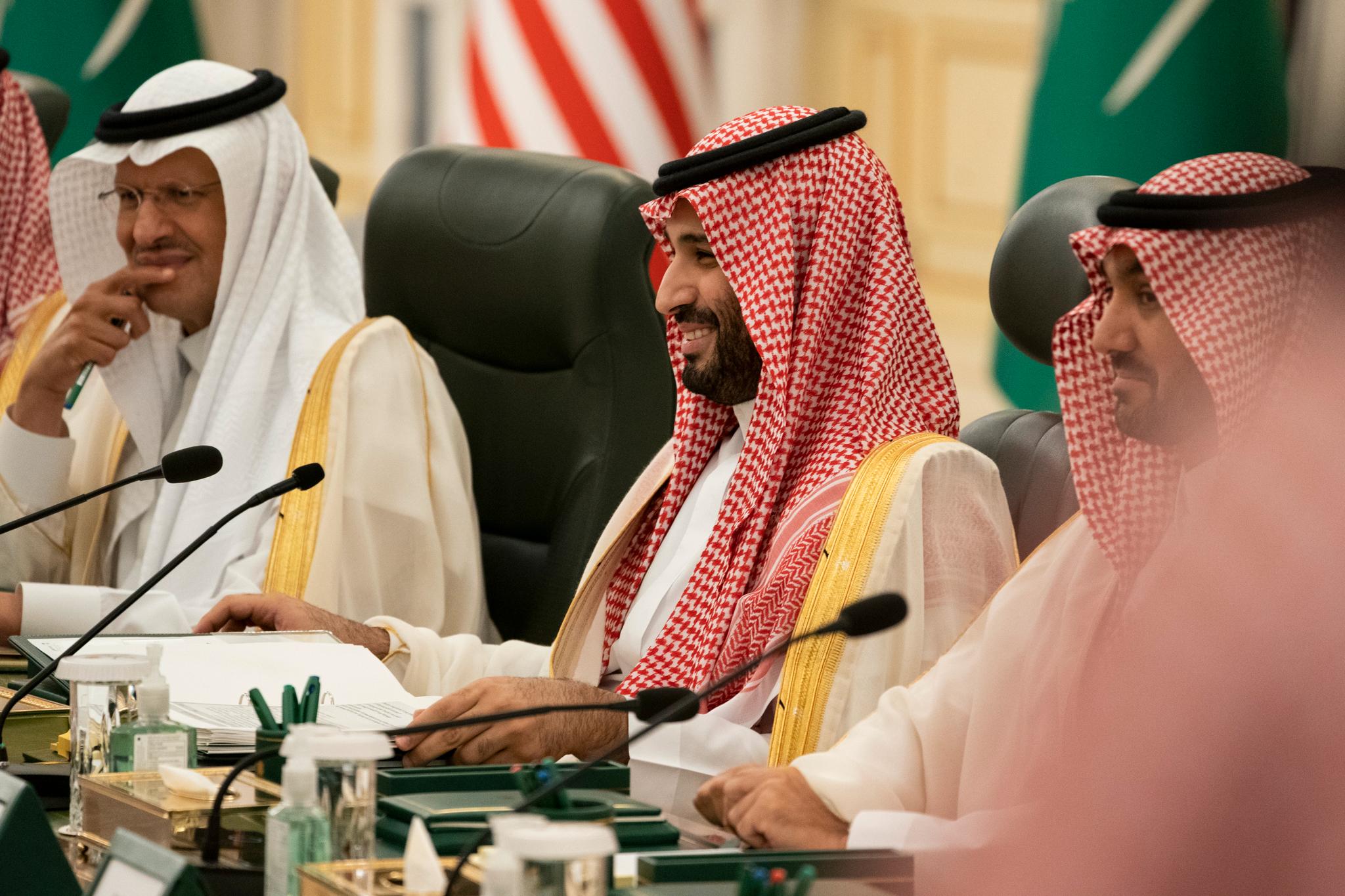 Часы в саудовской аравии. Мухаммед Бин Салман. Принц Бин Салман Саудовской Аравии. Мохаммед Бин Салман 2022. Наследный принц Саудовской Аравии Мухаммед Бен Сальман.