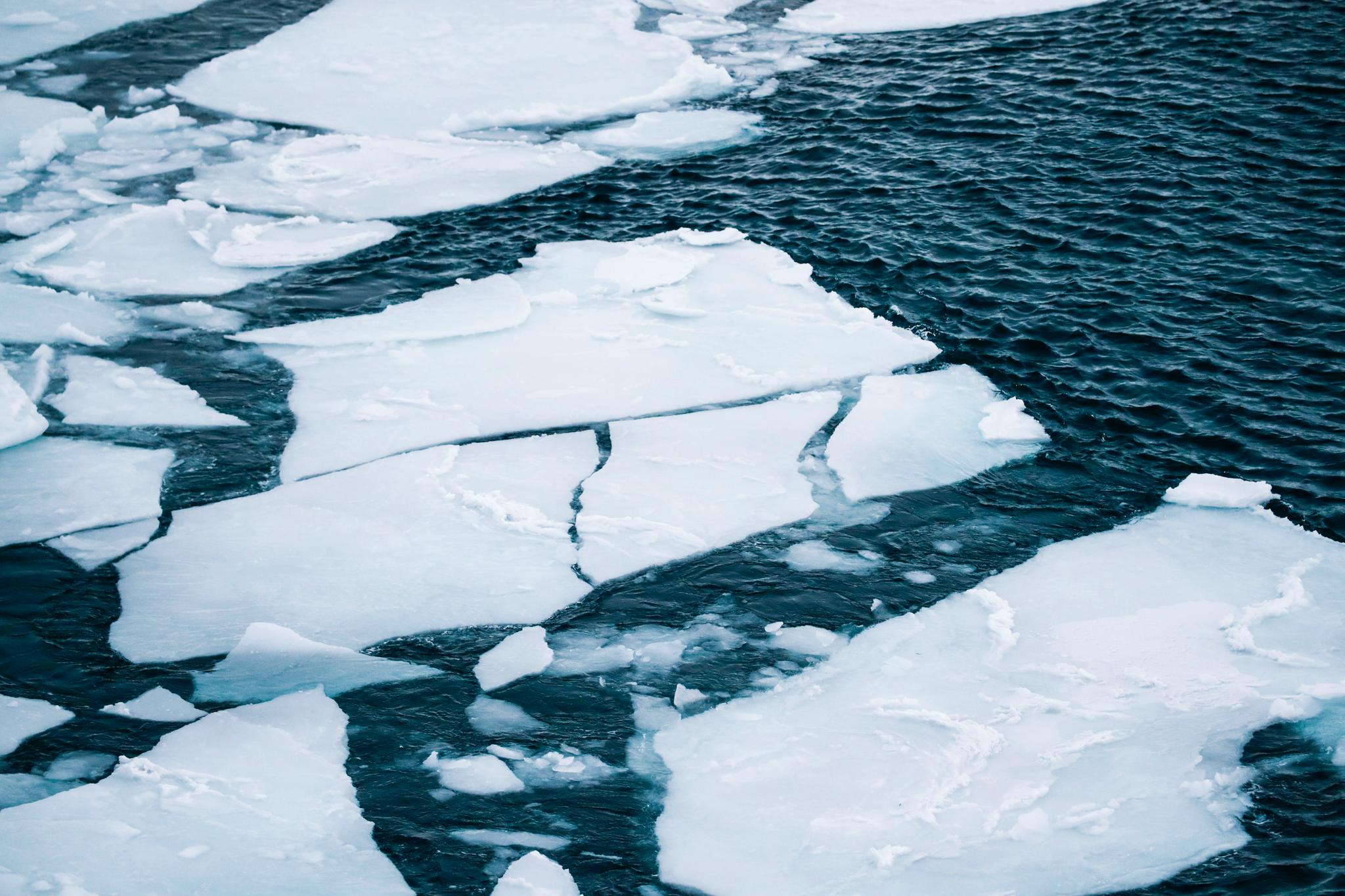 Isen smelter i rekordfort på Svalbard. Høyere temperaturer vil ikke hjelpe på situasjonen. 
