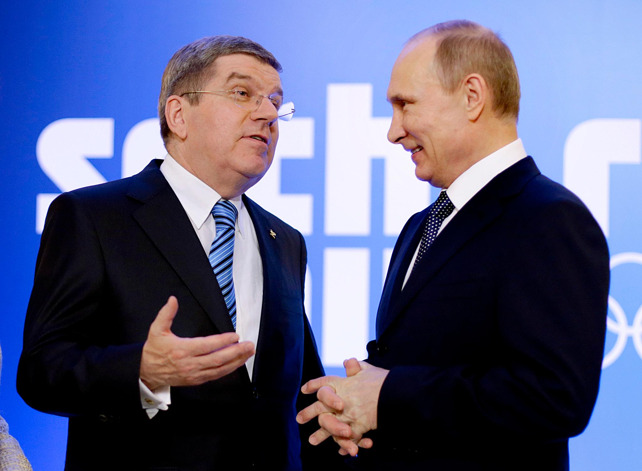 PRESIDENTER: IOC-Bach har møtt Russlands overhode Vladimir Putin flere ganger, blant annet under OL i Sotsji i 2014.