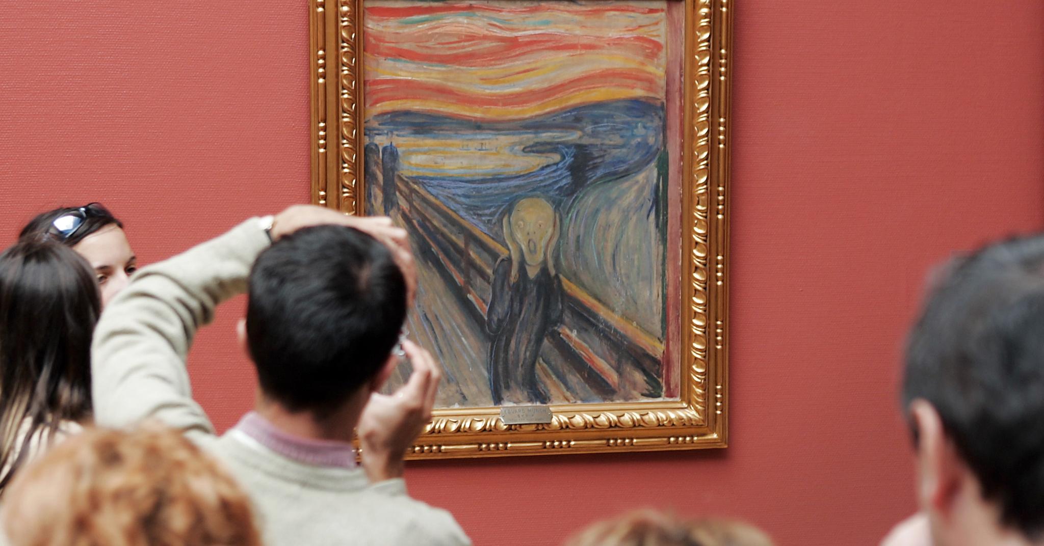 Edvard Munchs «Skrik» er fortsatt en stor turistattraksjon i Oslo, og Nasjonalmuseets billettinntekter doblet seg i fjor. Likevel melder museet om et stort behov for mer støtte fra staten. 